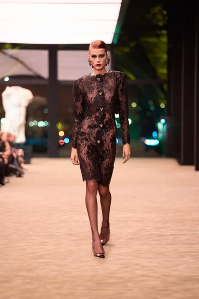 Look 34